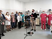 Otwarcie budynku G w Szpitalu Wojewódzkim przy ul. Arkońskiej w Szczecinie poprzedział konferencja prasowa z udziałem marszałka Olgierda Geblewicza. Otwarcie budynku G w Szpitalu Wojewódzkim przy ul. Arkońskiej w Szczecinie poprzedział konferencja prasowa z udziałem marszałka Olgierda Geblewicza.