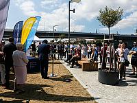 Firma ERBUD S.A. z Warszawy będzie głównym wykonawcą Morskiego Centrum Nauki w Szczecinie. Umowa warta 91,3 mln zł została podpisana w środę 24 lipca br. Generalny wykonawca ma na realizację inwestycji 20 miesięcy. Firma ERBUD S.A. z Warszawy będzie głównym wykonawcą Morskiego Centrum Nauki w Szczecinie. Umowa warta 91,3 mln zł została podpisana w środę 24 lipca br. Generalny wykonawca ma na realizację inwestycji 20 miesięcy.