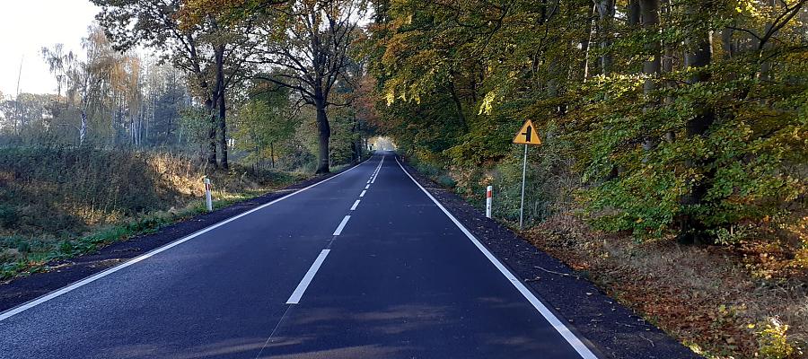 Przebudowana DW 122 na odcinku Pyrzyce - Piasecznik. Przebudowana DW 122 na odcinku Pyrzyce - Piasecznik.