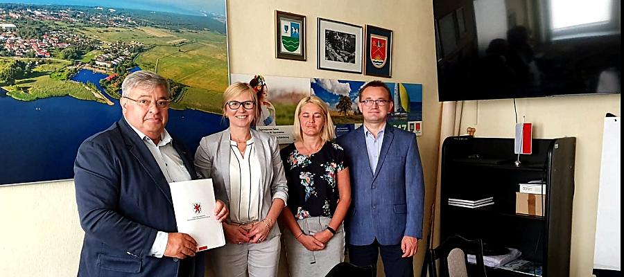 Kolejna zachodniopomorska miejscowość będzie miała nowe centrum przesiadkowe Kolejna zachodniopomorska miejscowość będzie miała nowe centrum przesiadkowe