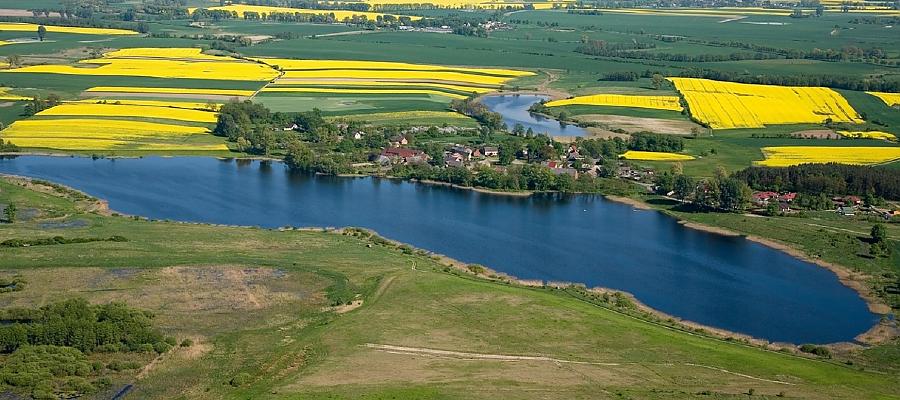 Gmina Kozielice wykorzystuje swój turystyczny potencjał. Samorządowi pomagają unijne fundusze. Gmina Kozielice wykorzystuje swój turystyczny potencjał. Samorządowi pomagają unijne fundusze.